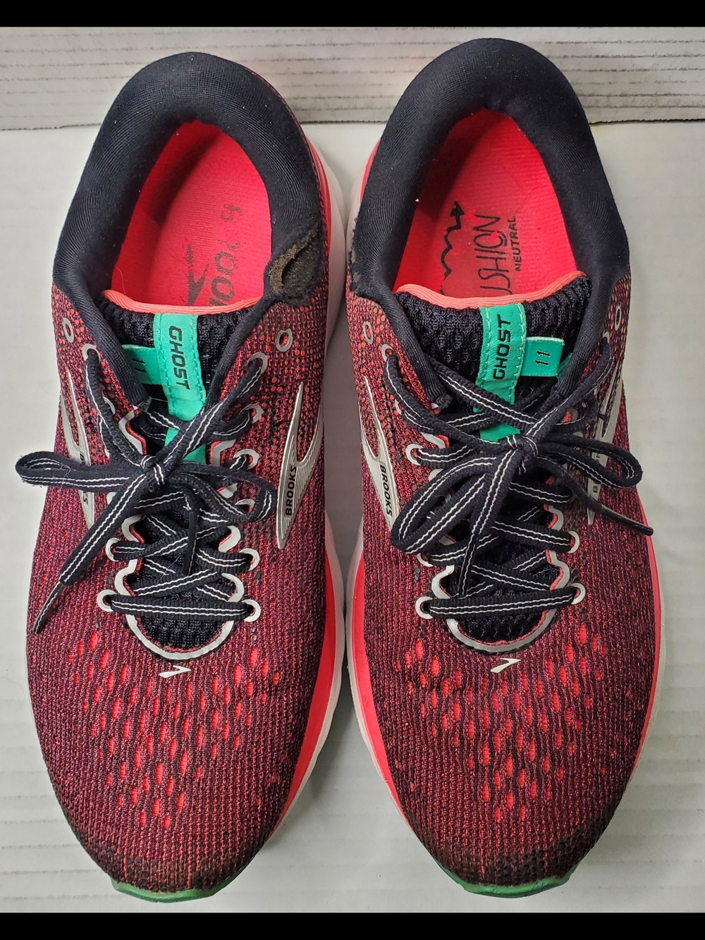 Brooks Ghost Womans Running Shoes Pink/Black Womans 7.5